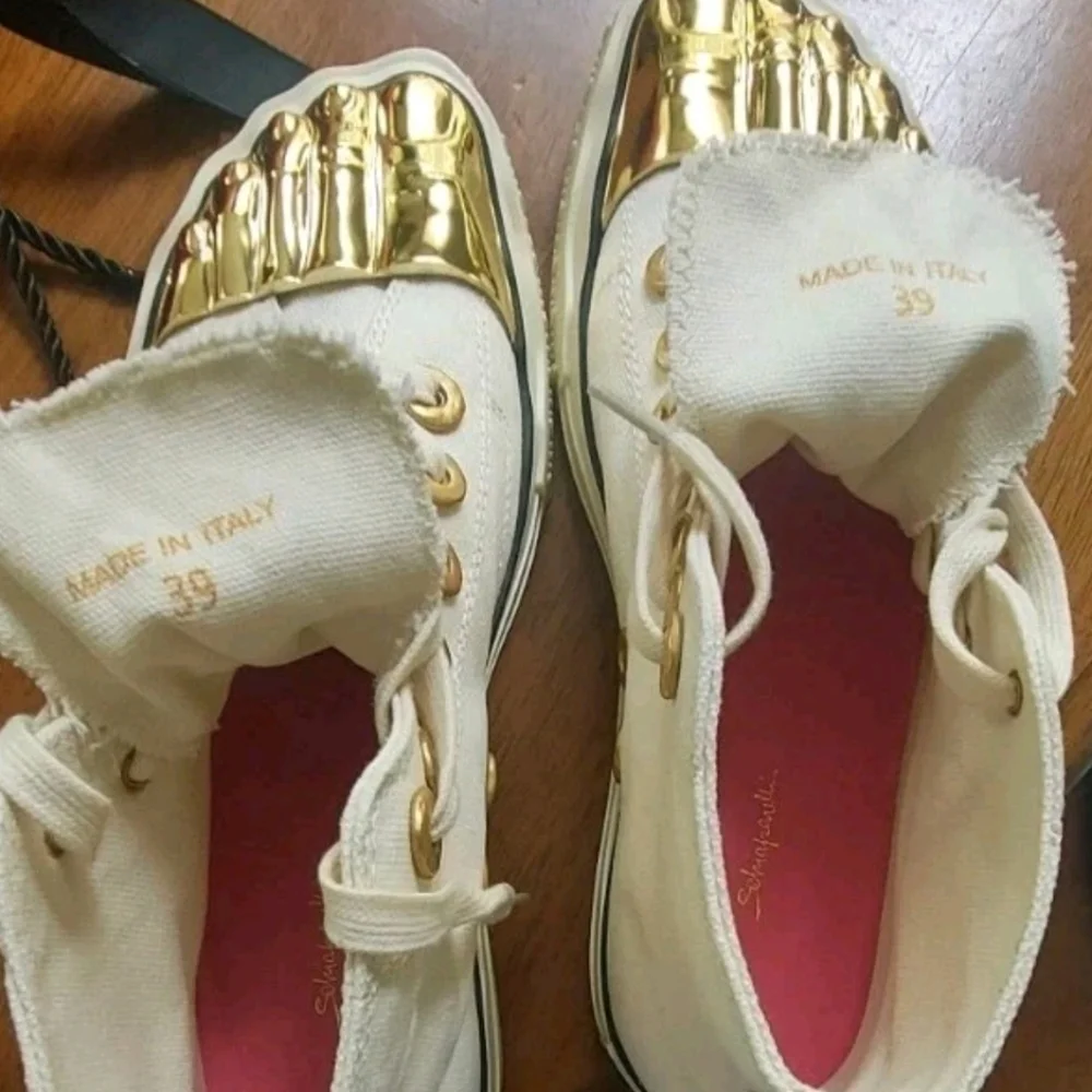Schiaparelli  sneakers  ( IT 39/usa 9)